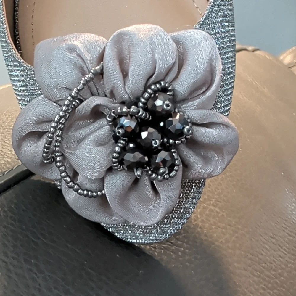 J. Renee Pewter Glitter Slingback Kitten Heel $110 At Nordstrom New Size 8 Wide